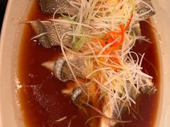 油淋鲈鱼-鹿港小镇(黄金店)