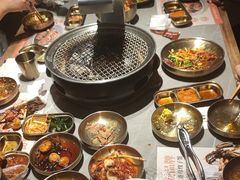 -草家酱蟹炭火烤肉店(珲春南路一店)