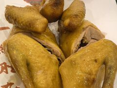 藤椒乳鸽王-朱记乳鸽王·非遗石岐乳鸽·全鸽宴(大兴旗舰店)