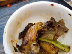 -金渝海鲜烧烤万州烤鱼店