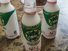 豆奶-黄利砖万峰林布依特色酸笋牛肉馆