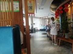 大堂-寻钵记民菜馆·正宗常德钵子菜(滨湖路店)