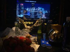-温莎KTV(珠江路店)