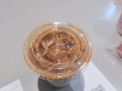 茉莉花香拿铁-luckincoffee瑞幸咖啡(香港名店街店)
