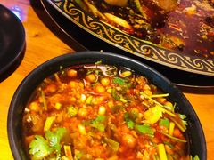 -三道苗苗鱼·美蛙黄辣丁(八里店)
