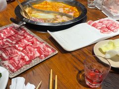 -东巴婆婆云南鱼豆花火锅(大东门店)