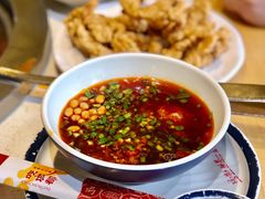 -吃城都·鱼蛙火锅(西玉龙街店)