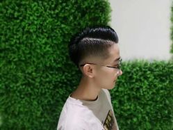 -MY WAY SALON