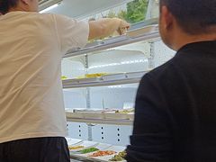 -哈尔滨小酒馆·鲜肉现穿自助烧烤(康新花园店)