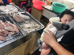 -鸿港海鲜批发市场