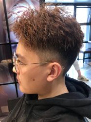-Z.X HAIR SALON张新美业