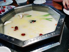 -佬土鹅肠火锅(扬中步行街店)