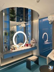 -AKOZO Beauty Salon