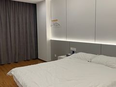 -斯维登酒店公寓(苏州寒山寺店)