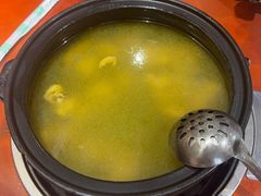 -菌之家·专业纯野生菌火锅·特色炒菌