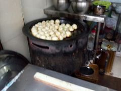 -老西白点心店