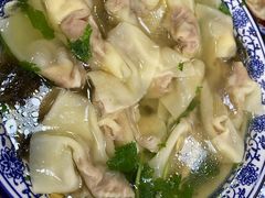 -吕氏馄饨包子大排档