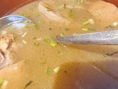 -老街烧烤大排档·地道湖北菜·龙虾馆(汉口火车站店)