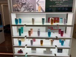 -BULB STUDIO 巴柏明星发型工作室