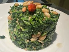 松子马兰头-晓淮山·扬州早茶·淮扬菜(龙阳广场店)