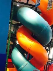 -动力星球家庭亲子游乐中心