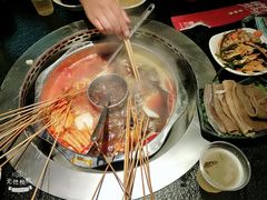 -佰人王串串香火锅(洋珠巷店)