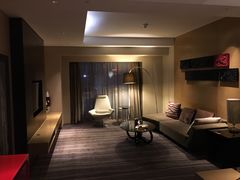 -青岛富力艾美酒店