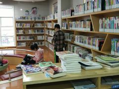 -曹家渡街道图书馆