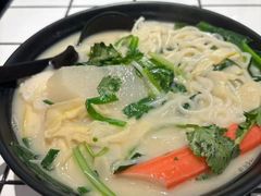 -肥汁米蘭香港米线(长宁来福士店)