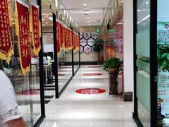 -华佑装饰集团(南海路店)