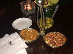 -LONG BAR 廊吧(外滩华尔道夫酒店)