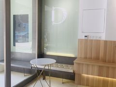-顶东面包花园·生日蛋糕(世博店)