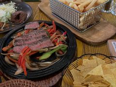 -Pistolera Mexican Cantina女枪手墨西哥餐厅(碧云路店)