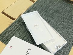 -华为授权体验店(万航渡路)