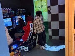 -不可思议减压馆·解压博物馆·摔碗发泄·团建定制