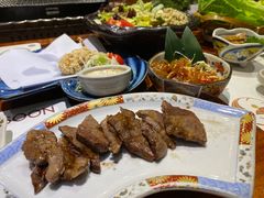 -肉魁屋·烧肉·烧鸟·酒场(高新店)