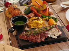 -Mark&Mars Restaurant
