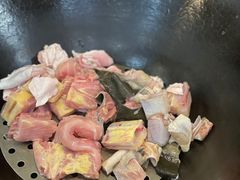 -老刘生态大鱼坊铁锅炖鱼(赛马场店)
