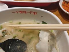 青菜鲜肉馄饨-南城香(北京南站店)