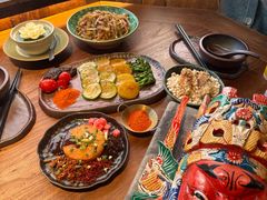 -包整·丝娃娃(一览甲秀楼风景店)