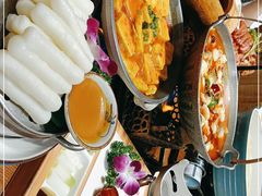 -老滇山寨•云南特色菜•地方菜•民族风情歌舞表演(金碧店)