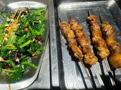 -马路牙子烧烤音乐酒馆(望京店)