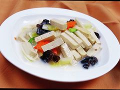 -缪氏川菜(丰盛町店)