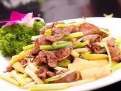 芹菜炒粉丝-白天鹅家宴·东北菜