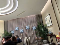 -泓历皇朝酒店(东亭店)