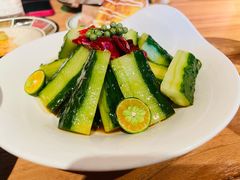 手拍黄瓜-雪熊精酿·哈尔滨烧烤酒馆(非遗大串店)