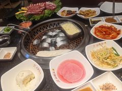 -木槿花韩式炭烤·熟成肉工坊(孙文东路店)