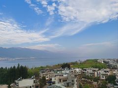 -大理洱海龙湾假日酒店