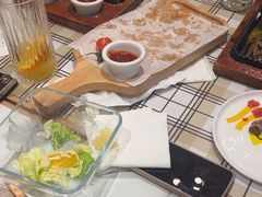 -菲滋意式餐厅(临海银泰店)