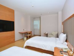 -全季酒店(西安凤城二路店)